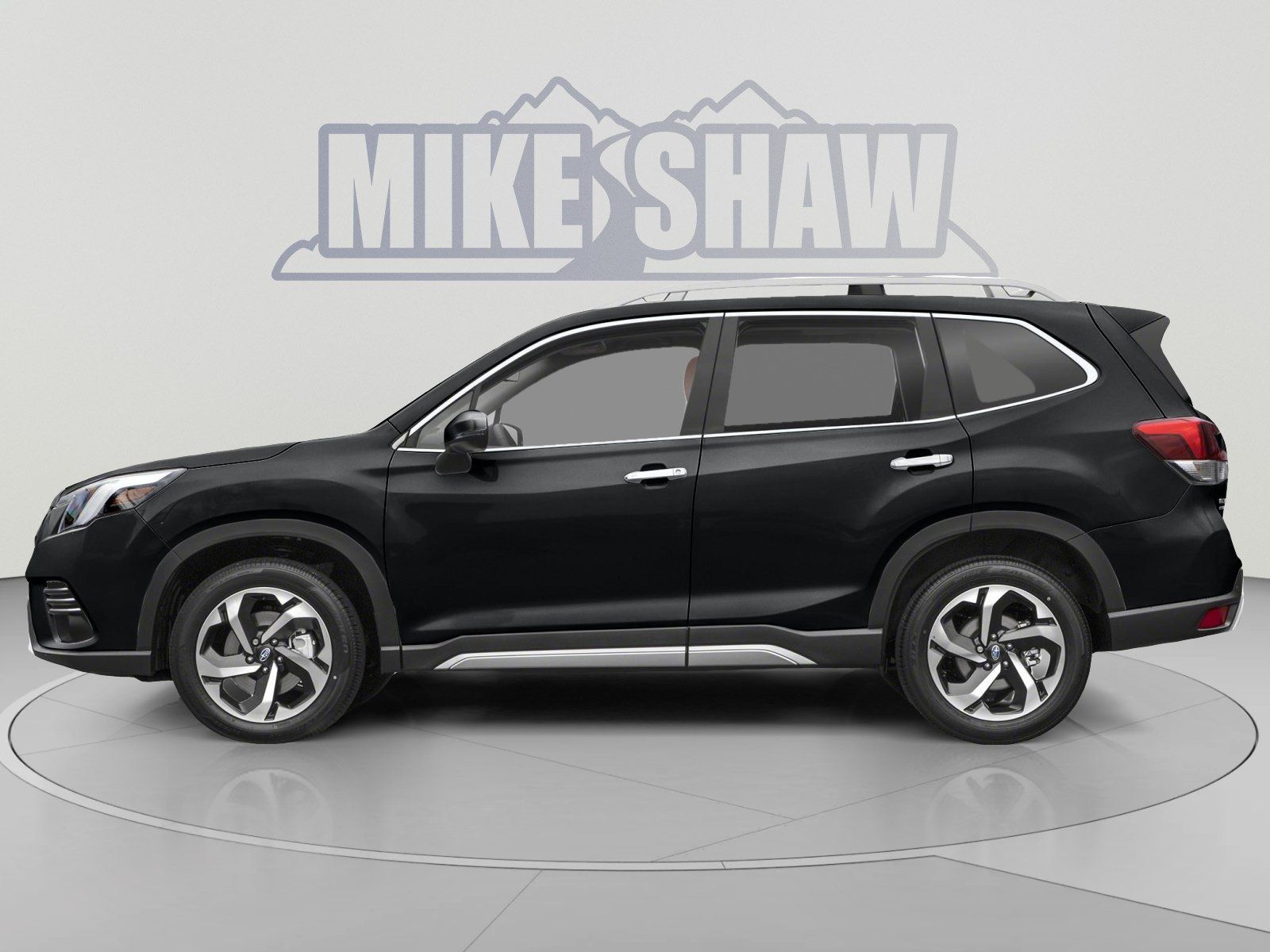 Used 2023 Subaru Forester Touring w/ Popular Package #2 AWD/4WD image 3