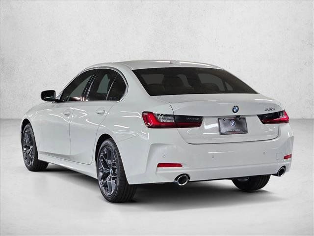 Used 2026 BMW 330i Sedan w/ Convenience Package RWD image 7