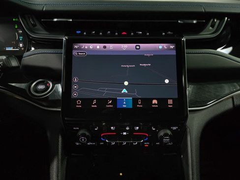 Used 2022 Jeep Grand Cherokee Trailhawk w/ Advanced Protech Group II image 24