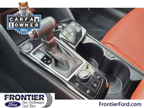 Used 2024 Kia Sportage SX image 27