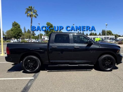 Used 2018 RAM 1500 Express w/ Black Ram 1500 Express Group RWD image 4