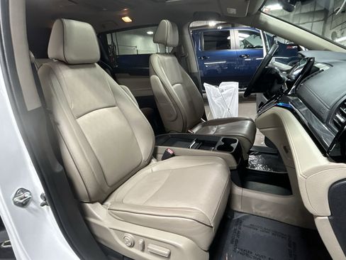 Used 2024 Honda Odyssey Elite image 29