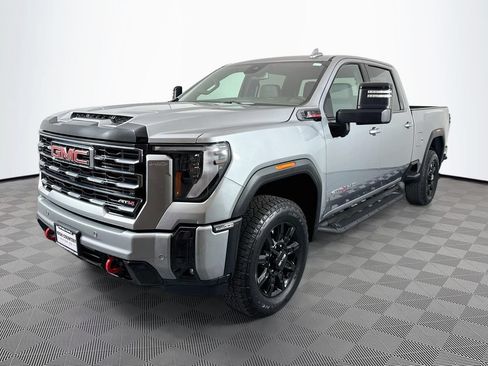 Used 2026 GMC Sierra 3500 AT4 AWD/4WD image 3