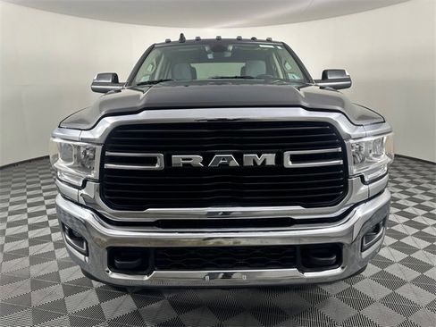 Used 2019 RAM 3500 Big Horn image 12