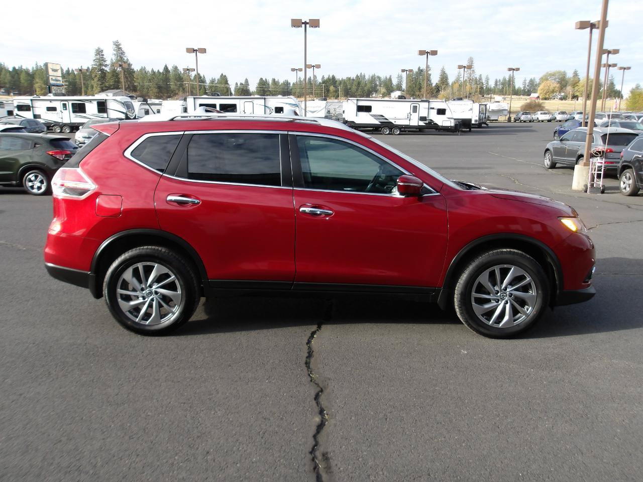 Used 2015 Nissan Rogue SL AWD/4WD image 6