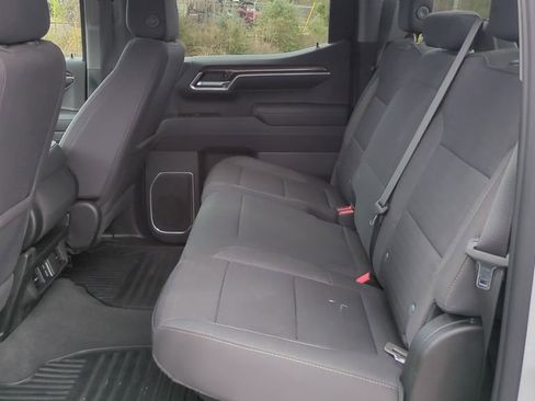 Used 2023 Chevrolet Silverado 1500 LT image 14