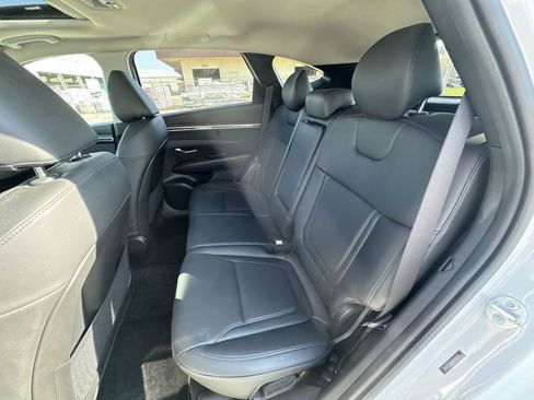 Used 2023 Hyundai Tucson SEL w/ Convenience Package image 25