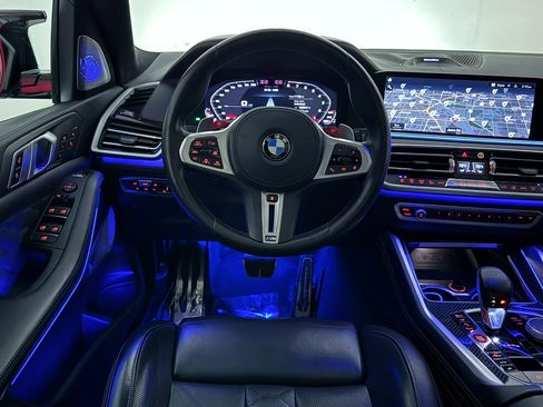 Used 2020 BMW X5 M Competition w/ Executive Package image 32