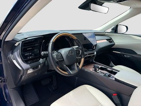 Used 2025 Lexus RX 350 Premium Plus w/ Accessory Package (Z1) FWD image 27