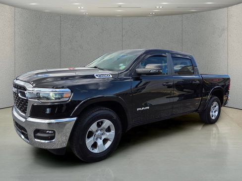 Used 2025 RAM 1500 Big Horn RWD image 9
