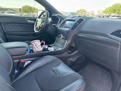 Used 2020 Ford Edge ST image 10