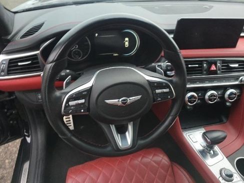 Used 2023 Genesis G70 3.3T w/ Sport Prestige Package image 6