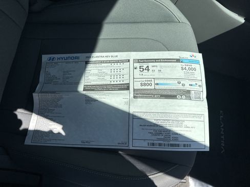 Used 2023 Hyundai Elantra Blue FWD image 31