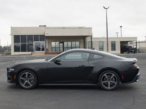 Used 2024 Ford Mustang Premium image 11