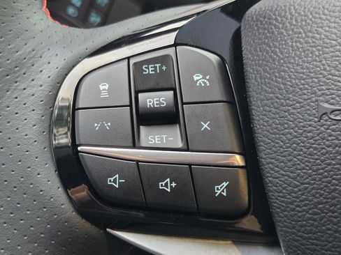 Used 2025 Ford Explorer ST-Line AWD/4WD image 27