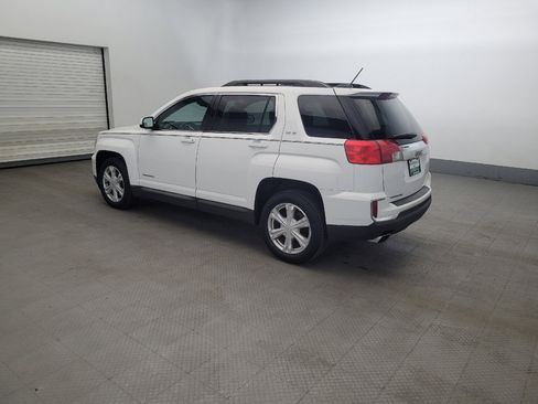 Used 2017 GMC Terrain SLE FWD image 3