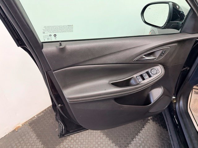 Used 2024 Buick Encore GX Preferred w/ Comfort Package FWD image 20