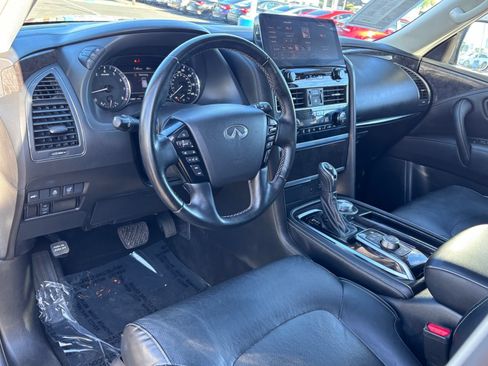 Used 2024 INFINITI QX80 Luxe AWD/4WD image 17