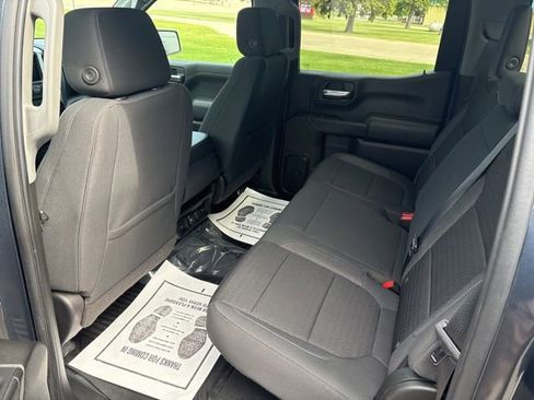 Used 2021 Chevrolet Silverado 1500 LT AWD/4WD image 20