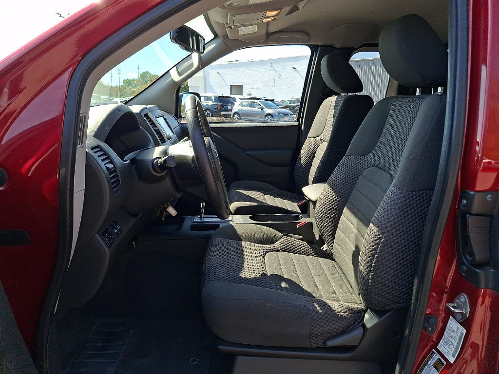 Used 2019 Nissan Frontier SV w/ Value Truck Package AWD/4WD image 15