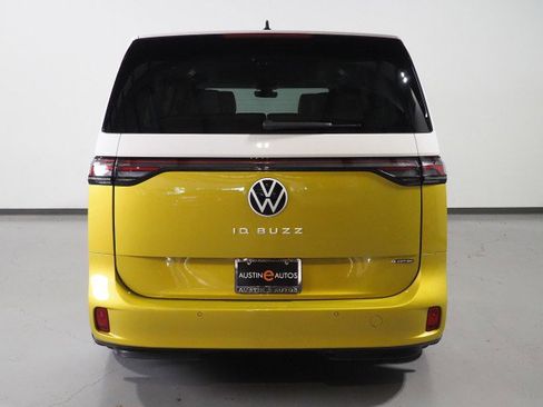 Used 2025 Volkswagen ID. Buzz 1st Edition image 55