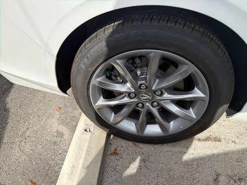 Used 2023 Acura TLX image 24