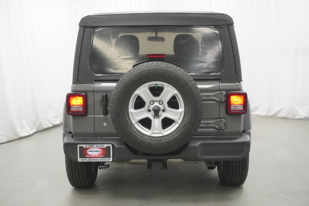 Used 2019 Jeep Wrangler Sport w/ Quick Order Package 24S AWD/4WD image 18