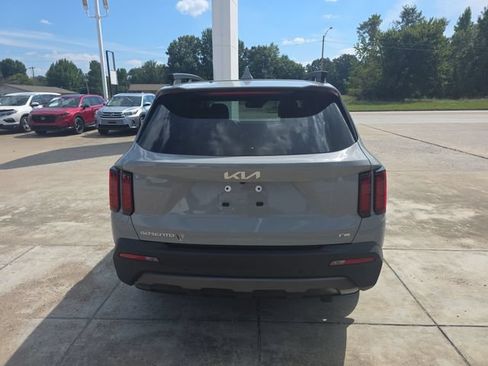 Used 2023 Kia Sorento X-Line EX AWD/4WD image 4