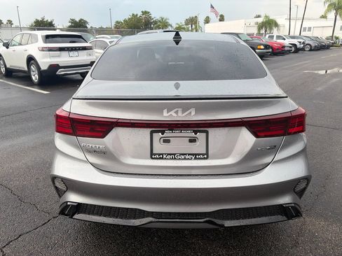 Used 2024 Kia Forte GT-Line w/ GT-Line Premium Package FWD image 6