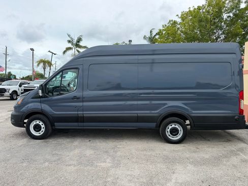 Used 2020 Ford Transit 250 148 High Roof Extended RWD image 2