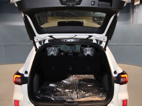 New 2026 Ford Escape ST-Line Select image 35