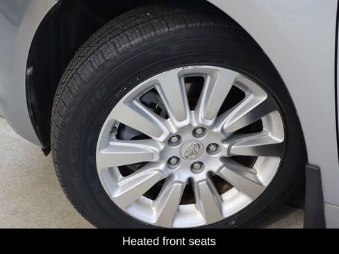 Used 2011 Toyota Sienna Limited w/ Premium Pkg image 29