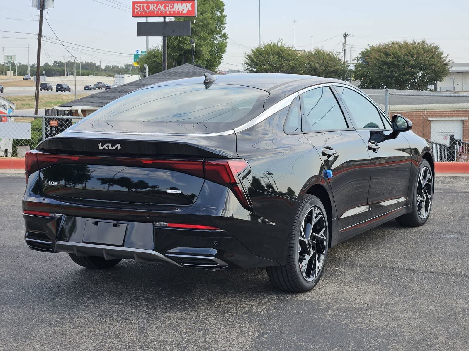 New 2026 Kia K5 GT-Line FWD image 5