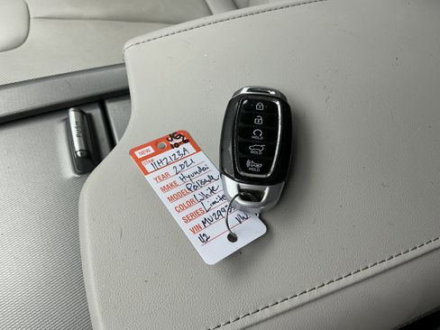 Used 2021 Hyundai Palisade Limited image 8