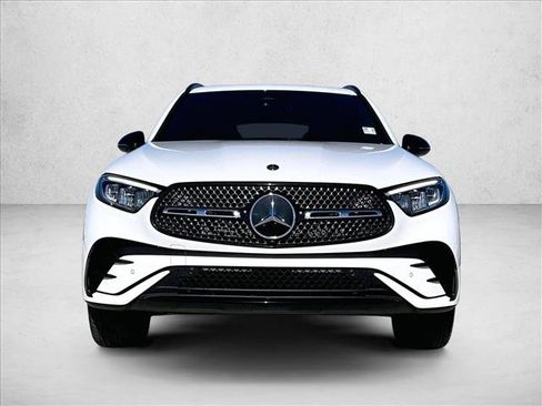 Used 2026 Mercedes-Benz GLC 300 GLC 300 image 3
