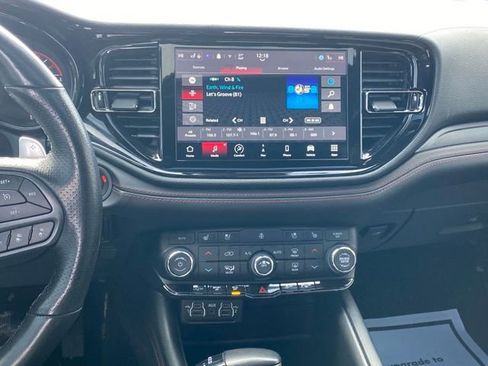 Used 2024 Dodge Durango GT image 9