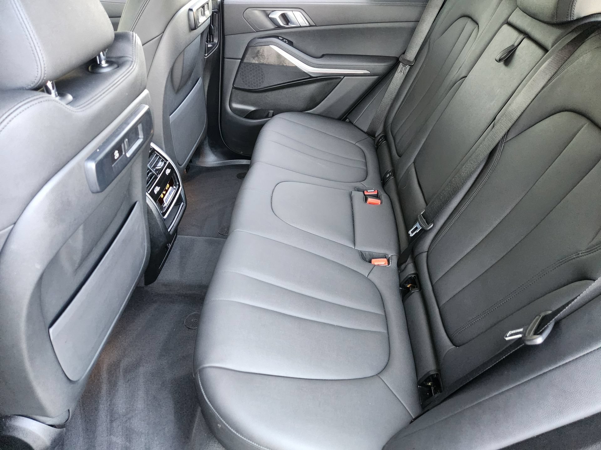 Used 2021 BMW X5 sDrive40i w/ Convenience Package RWD image 30