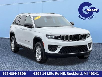 Used 2023 Jeep Grand Cherokee Laredo w/ Luxury Tech Group I