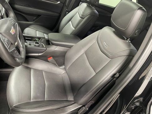 Used 2022 Cadillac XT5 Sportv image 12