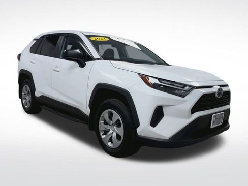 Used 2023 Toyota RAV4 LE image 2