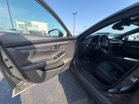 Used 2024 MAZDA MAZDA3 s FWD image 15