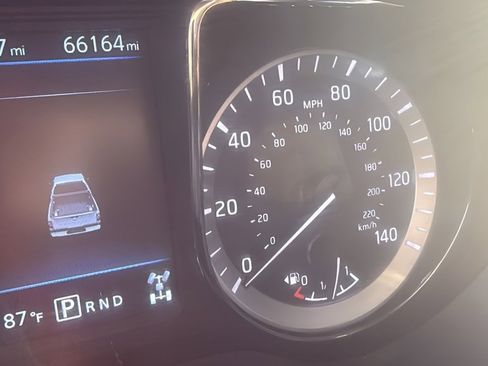 Used 2019 Nissan Titan PRO-4X w/ Pro-4x Convenience Package image 20