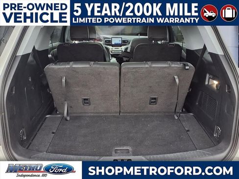 Used 2022 Ford Explorer XLT w/ Equipment Group 202A image 35