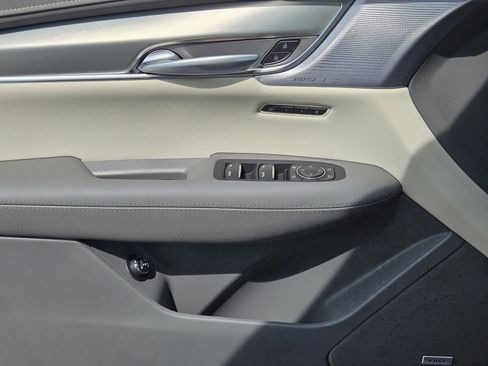 New 2026 Cadillac XT5 Premium Luxury w/ Driver Assist Package FWD image 16