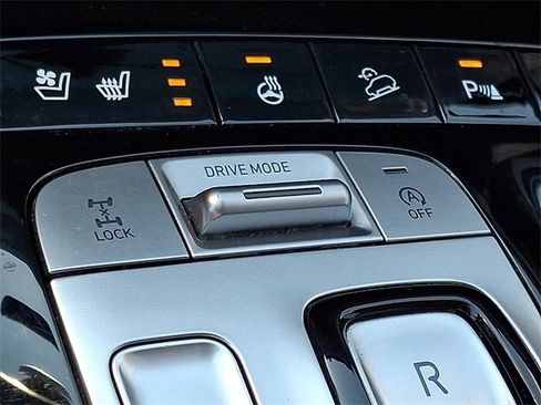 Used 2024 Hyundai Tucson Limited image 26