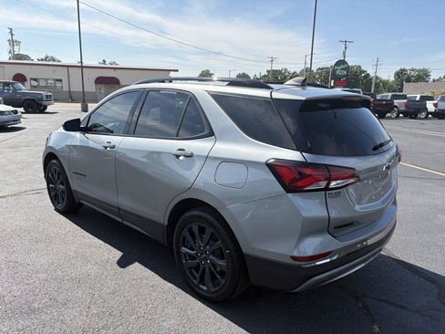 Used 2023 Chevrolet Equinox RS AWD/4WD image 21
