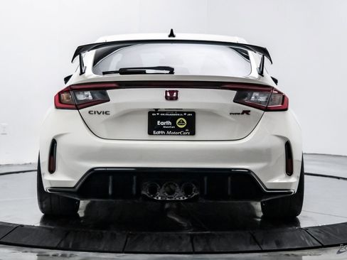 Used 2024 Honda Civic Type R image 14