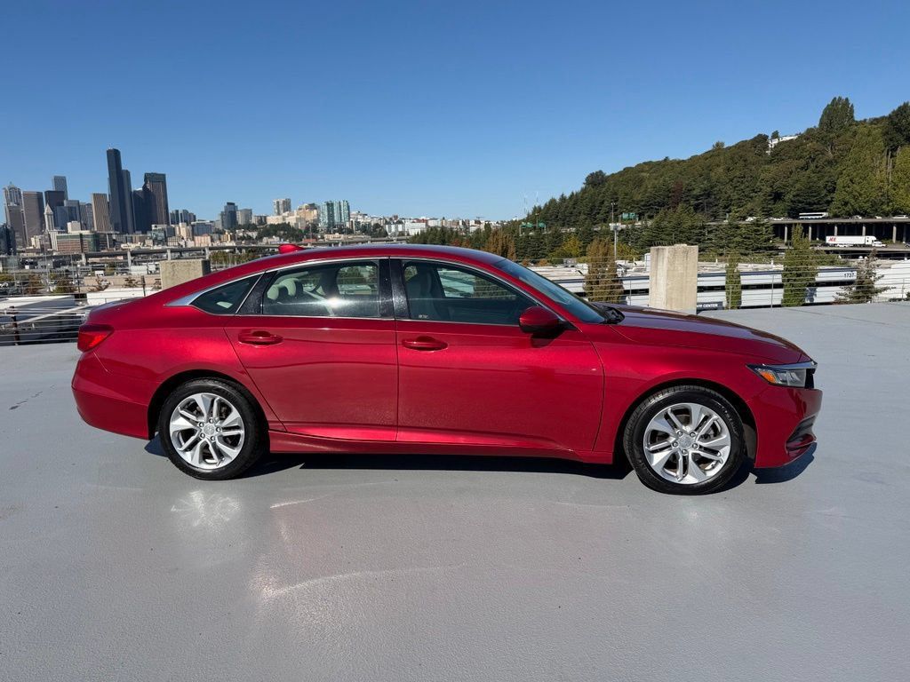 Used 2018 Honda Accord LX image 2