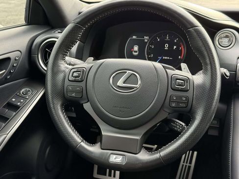 Used 2022 Lexus IS 350 F Sport image 9
