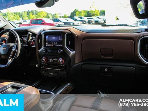 Used 2022 Chevrolet Silverado 3500 High Country image 22